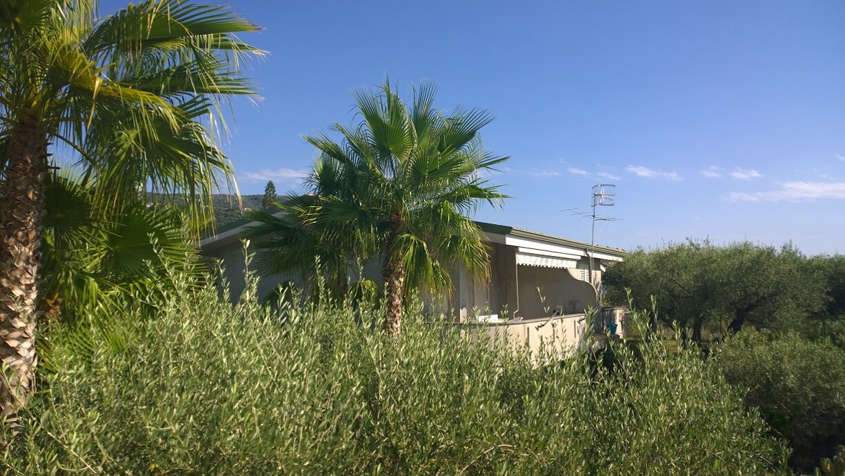 Villetta con veranda vista mare