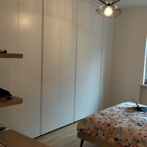 letto%20matrimoniale%20rovere.jpeg