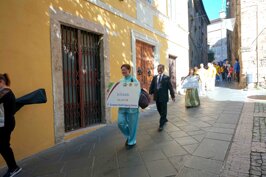 1f2bf9a9-321e-4b86-b640-1e9145b62a05