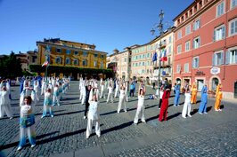 c2ea22d0-b27f-4f30-a176-d7cc9a82b085