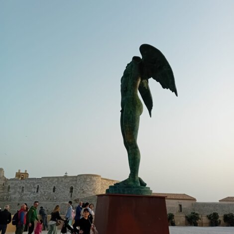 unknown-4.jpeg unknown-4.jpeg