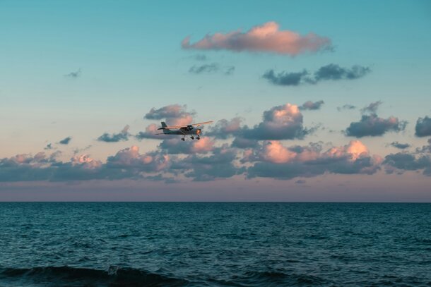 Private Pursuit Sicily - Exclusive Aerial Experiences, Premium Aviation Gateways, and Tailored Flight Adventures over the Sicilian Sea