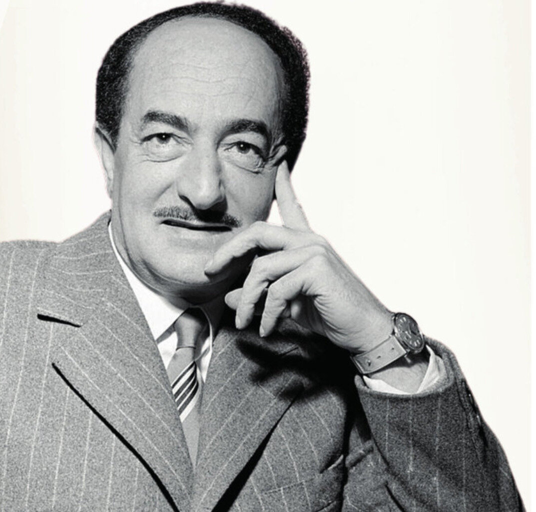 L'Isola Insonne: Sulle Tracce di Quasimodo tra Mito e Pietra