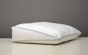 cuscino1.jpeg cuscino1.jpeg