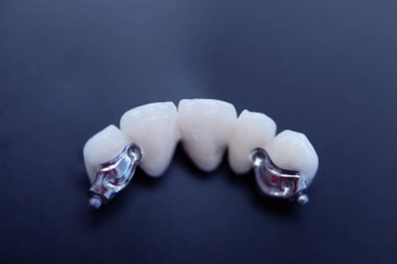 depositphotos_689677944-stock-photo-dental-teeth-dentists-model-models.jpeg depositphotos_689677944-stock-photo-dental-teeth-dentists-model-models.jpeg