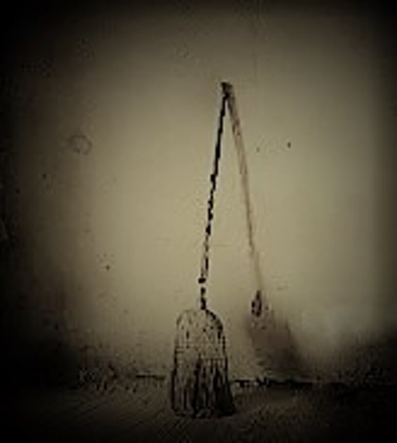 d526249c-e81c-4d38-97a5-23282a7ed0ef