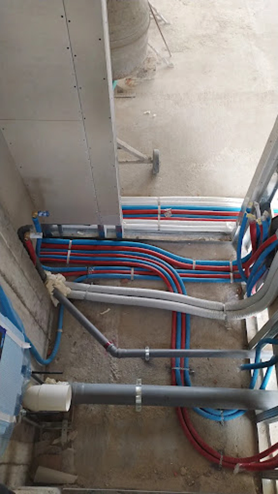 impianto idraulico acqua e scarico