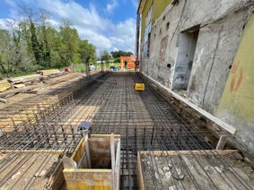 whatsapp image 2025-12-16 at 08.52.00.jpeg