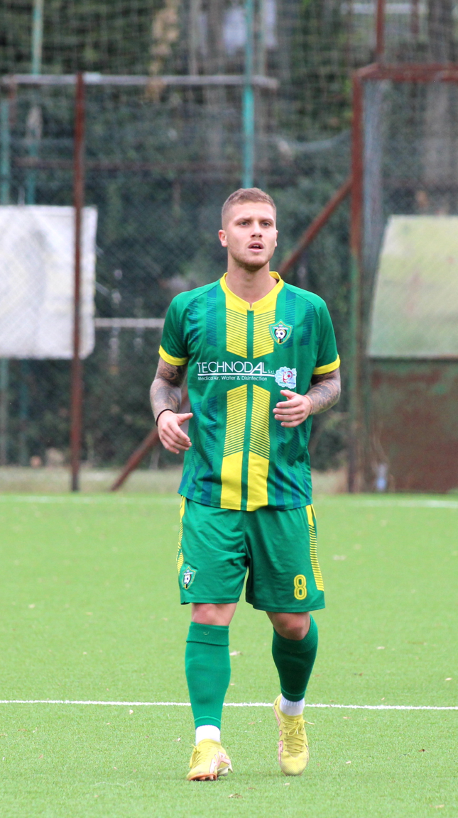 0f334eac-6816-4e45-adfe-e8f937a71188