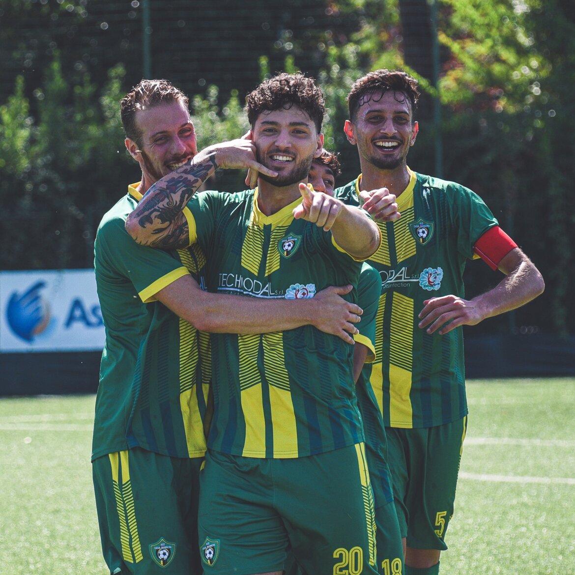 99c418a4-74af-474b-8199-8936d5dfd87f