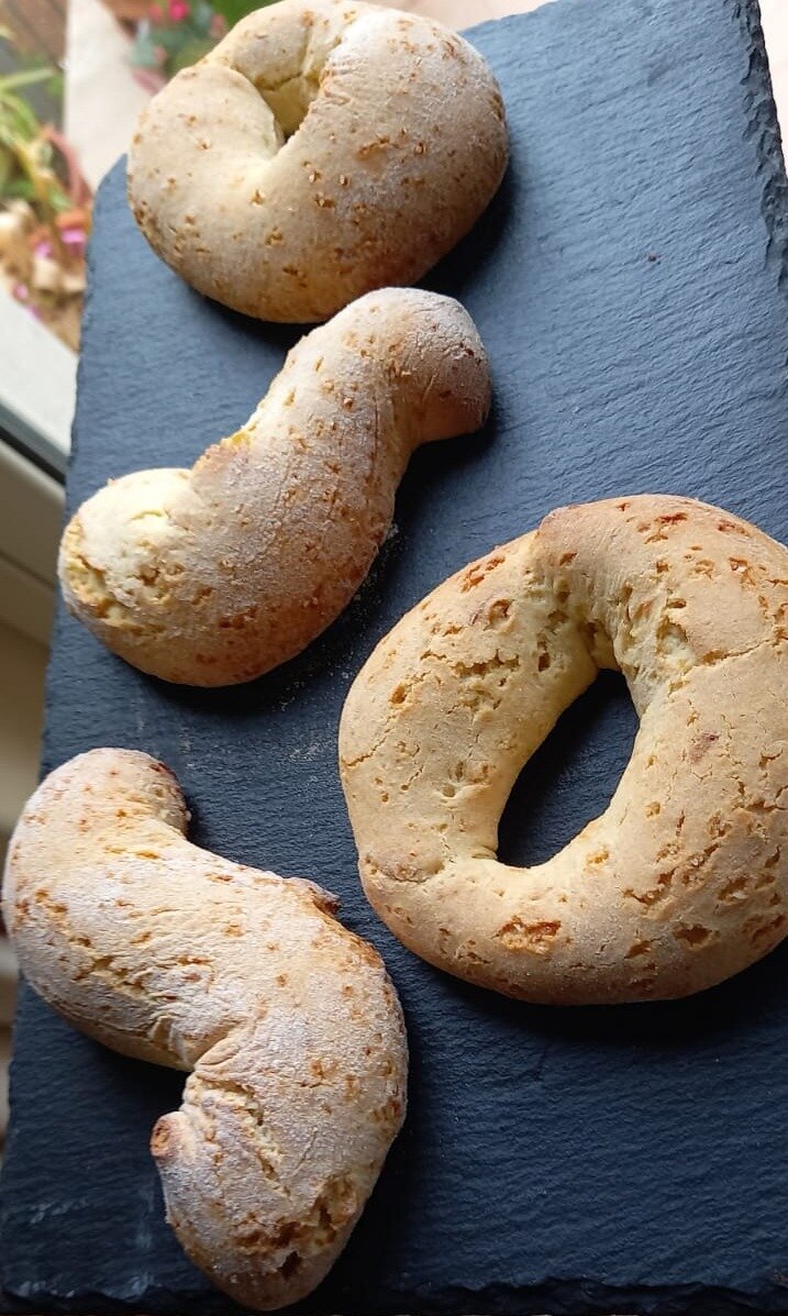 Biscotti con il finocchietto ( o con l'anice)