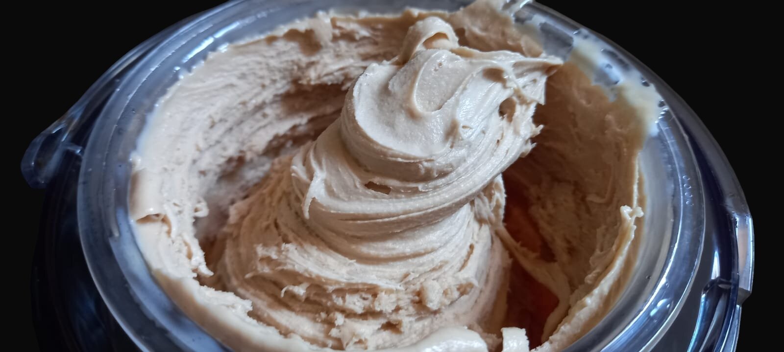 Gelato homemade alla nocciola