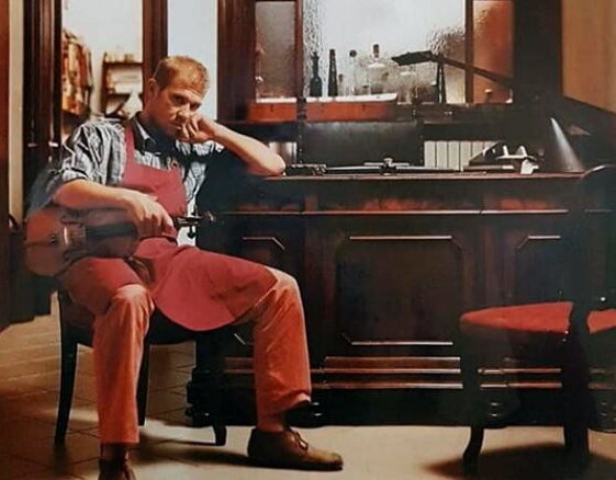 d315b880-0deb-4bce-a2e1-aab4b5d5da0c