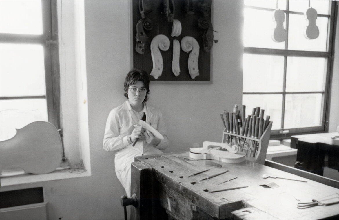 ea4f3879-d36e-4b6e-b1d8-7bc54b783766