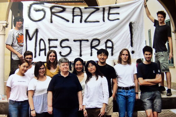 fa710e4b-8703-45e6-ab97-f26a7f18d092