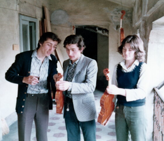 37ce8ebd-e674-4147-a793-db88ad098b0d