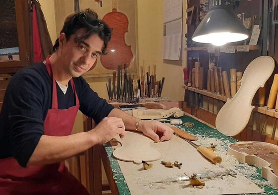 a7cf6837-8e49-4e15-8fed-eccc9736b92b