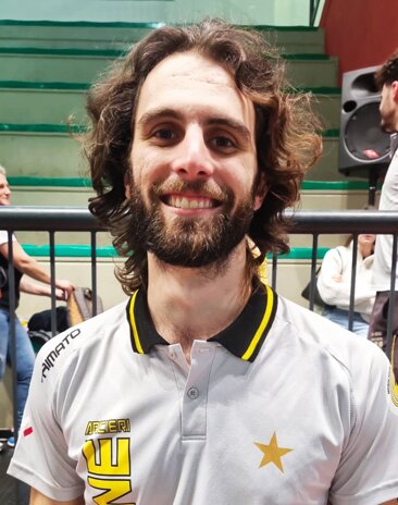 3b67f299-e4b0-4c51-8321-42ed7c08eb4c