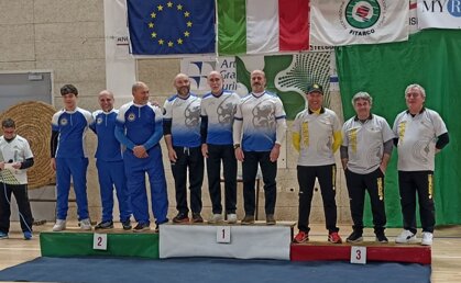 e2a33532-80a1-4e5c-86d1-4b9c47808e24