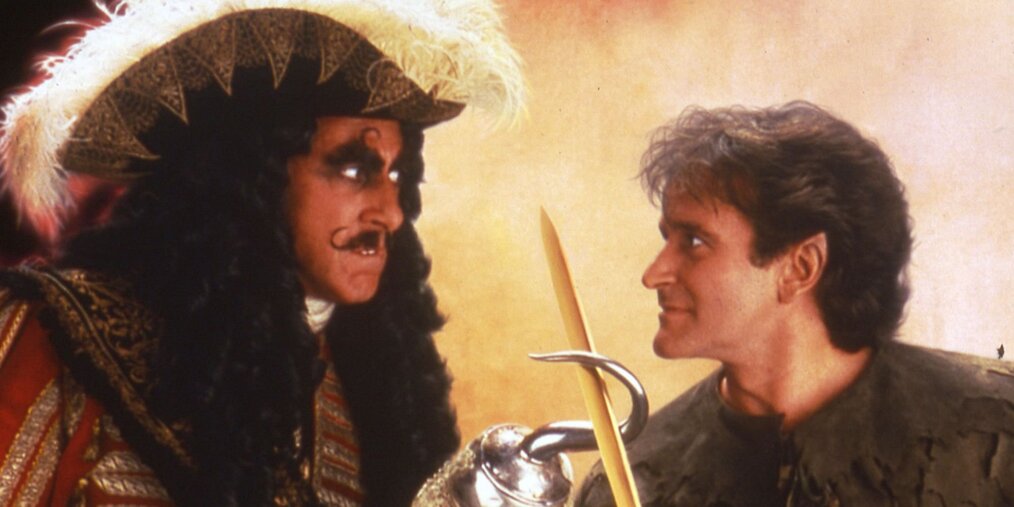 hook-dustin-hoffman-as-hook-vs-robin-williams-as-peter-pan.jpeg