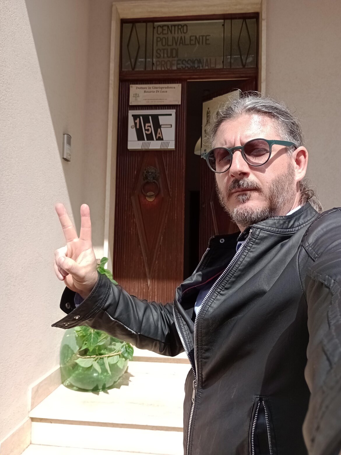 d9c1bbb7-b105-4513-9eee-2289bb923b62 d9c1bbb7-b105-4513-9eee-2289bb923b62