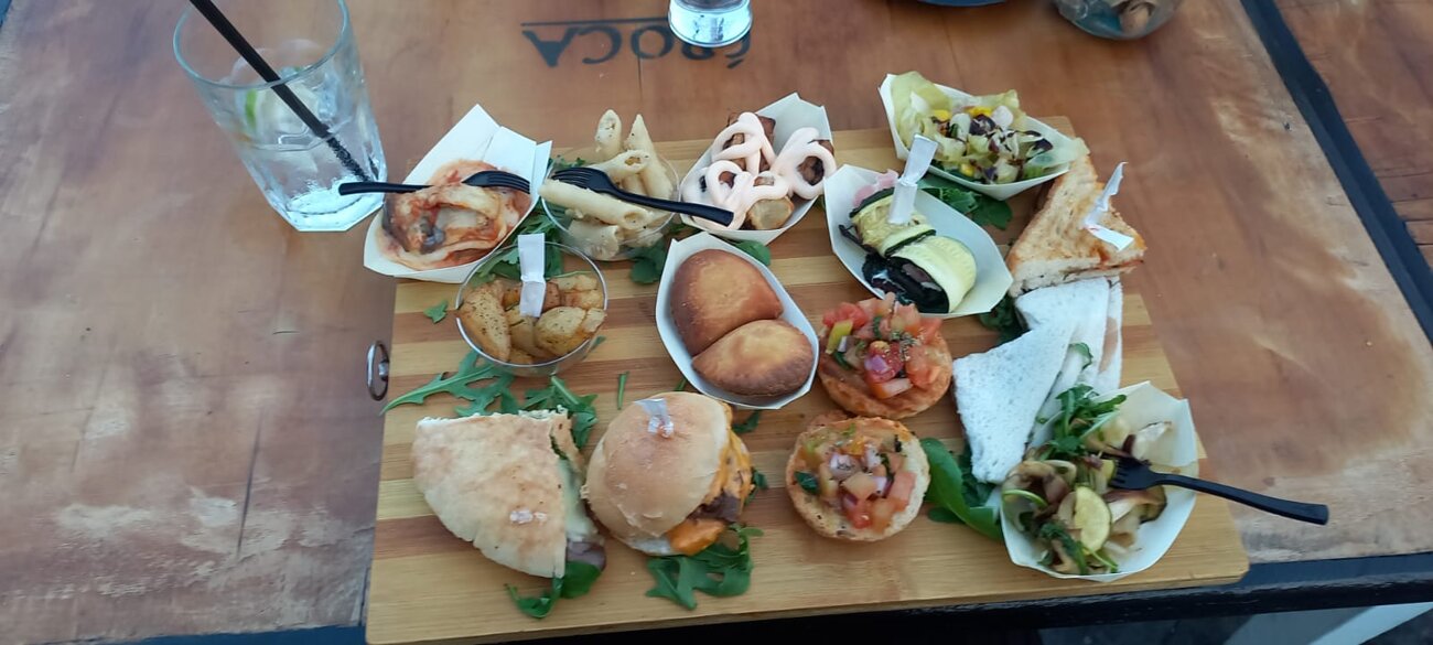 e6855bc5-3017-44b0-b386-1296450f4fd2 e6855bc5-3017-44b0-b386-1296450f4fd2