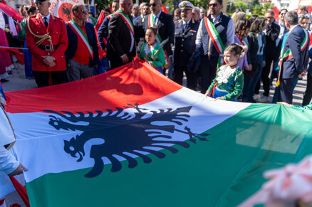 bandiera arberia.jpeg