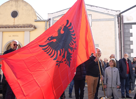 bandiera albanese