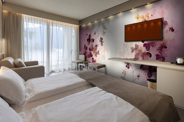 99f2237c-8a42-4f0f-9660-46bd0298e2d5