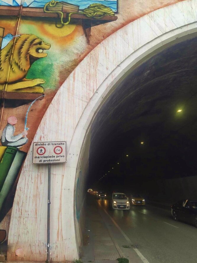 9e9d35de-cfd4-4289-84ba-32939219ef84.jpg 9e9d35de-cfd4-4289-84ba-32939219ef84.jpg