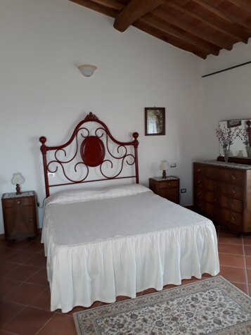 7f6e0790-263b-49e4-89c1-54fd151e9f57