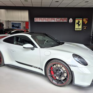 ferrari%20gtc4%20lusso%2012%20cilindri.jpeg ferrari%20gtc4%20lusso%2012%20cilindri.jpeg