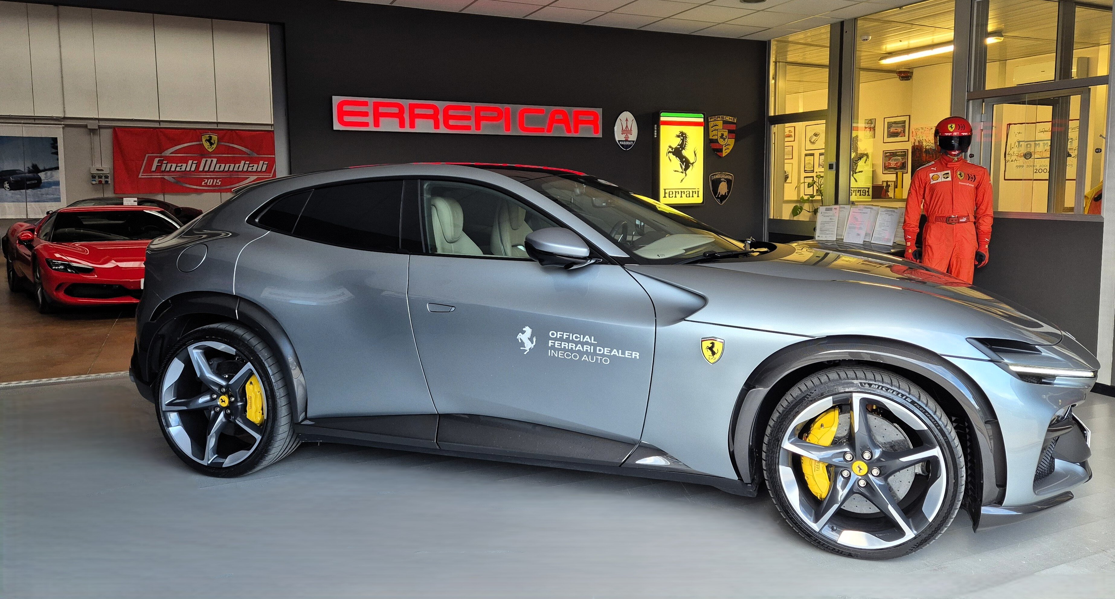 Test drive presso sede con FERRARI Purosangue in collaborazione con Ferrari Ineco Auto 28/10/2025