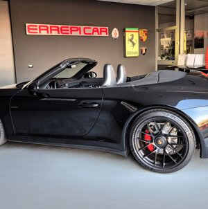 Porsche 991 Carrera 4 GTS
