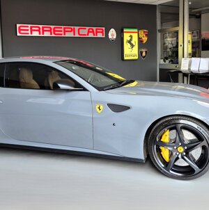 Ferrari FF