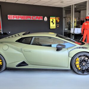 Lamborghini Huracan STO