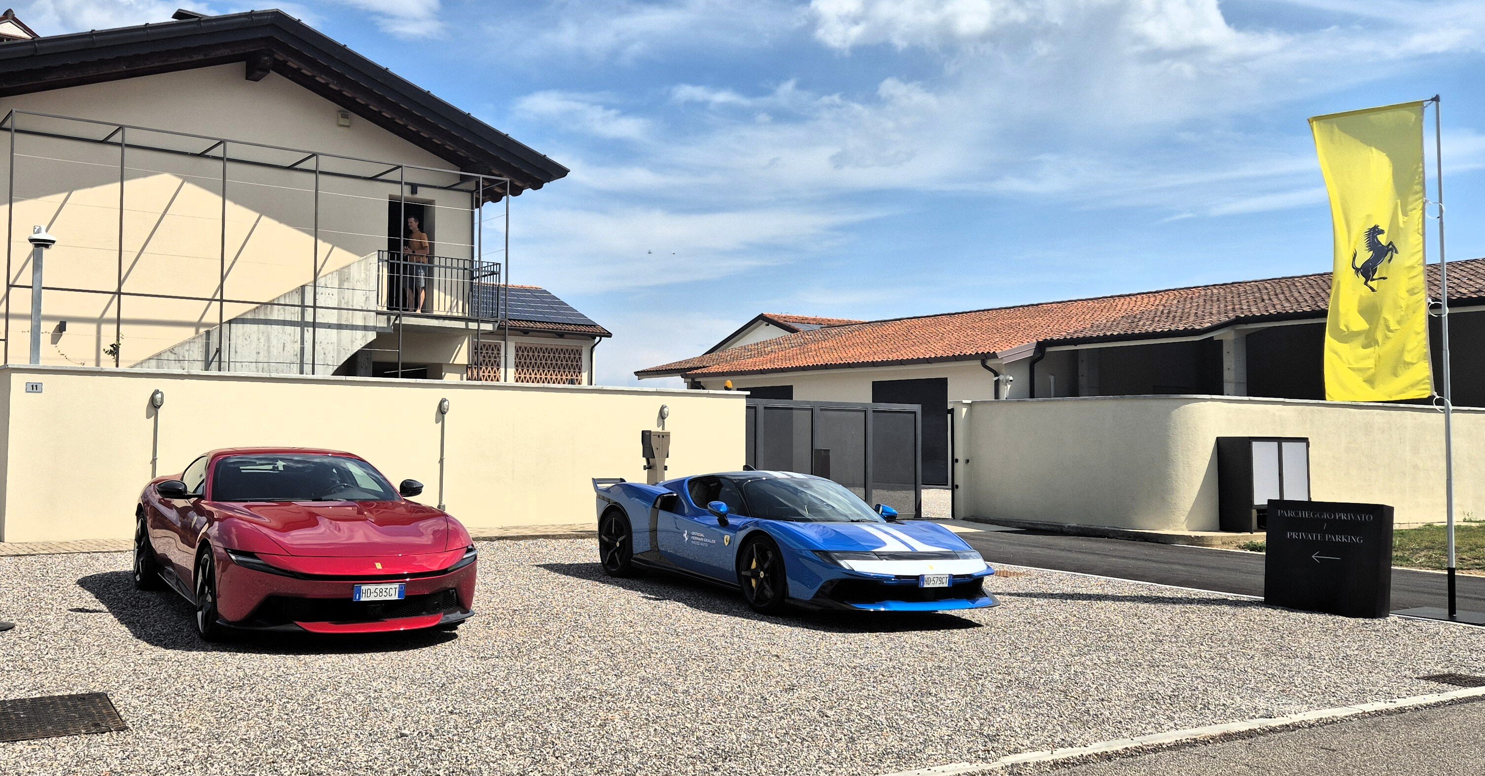 TEST DRIVE FERRARI AMALFI E 849 TESTAROSSA CON I PILOTI ANDREA AGHINI E FABIO MANCINI PRESSO VIGNE DEL MALINA ORZANO 23/07/26