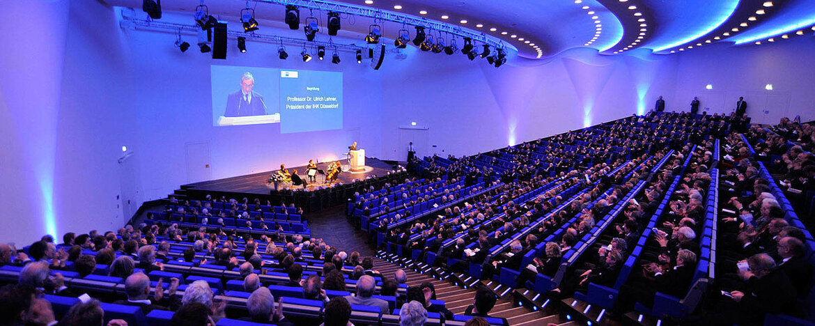 CONGRESSI - RIUNIONI - EVENTI DIRETTE PRIVATE - RISERVATE - PUBBLICHE CONGRESSI - RIUNIONI - EVENTI DIRETTE PRIVATE - RISERVATE - PUBBLICHE