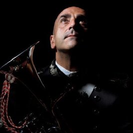 f278ead4-55e2-42ab-8f86-397cec0cc567