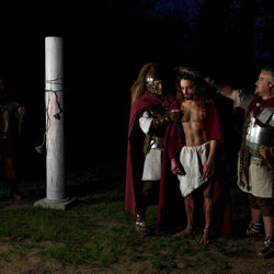 crucis-5
