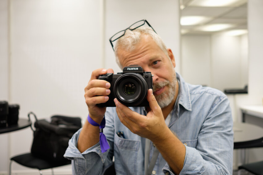 b1393d93-046b-4011-ad8f-c61f481601b1 b1393d93-046b-4011-ad8f-c61f481601b1