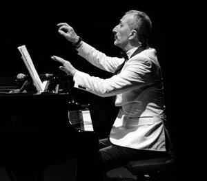 eyJpdCI6IiJ9 eyJpdCI6IiJ9