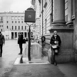 Distanziamento Con il passare del tempo l’essere umano riesce ad abituarsi a tutto Distanziamento Con il passare del tempo l’essere umano riesce ad abituarsi a tutto