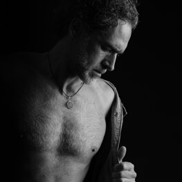 FUJIFILM GFX 1OO - Fujifilm GF 110mm F2 R LM WR FUJIFILM GFX 1OO - Fujifilm GF 110mm F2 R LM WR