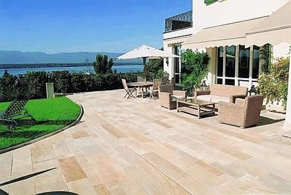 84b729a0-d1fd-4f15-b028-25765ee52e86 84b729a0-d1fd-4f15-b028-25765ee52e86