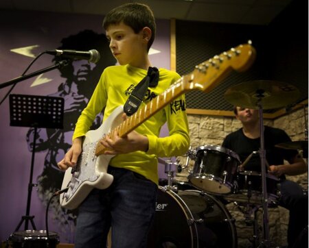 7cfbf94f-3f4f-4b1d-b0ec-d3b7c9492910 7cfbf94f-3f4f-4b1d-b0ec-d3b7c9492910