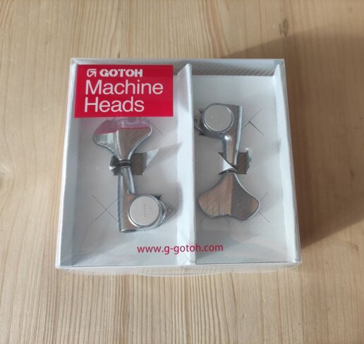 Set di Meccaniche per basso 4 corde L2+R2 - Cromate Set di Meccaniche per basso 4 corde L2+R2 - Cromate