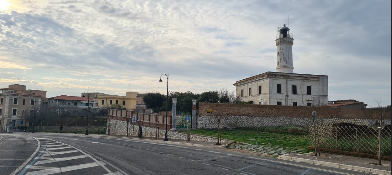 faro_tagliato.jpeg