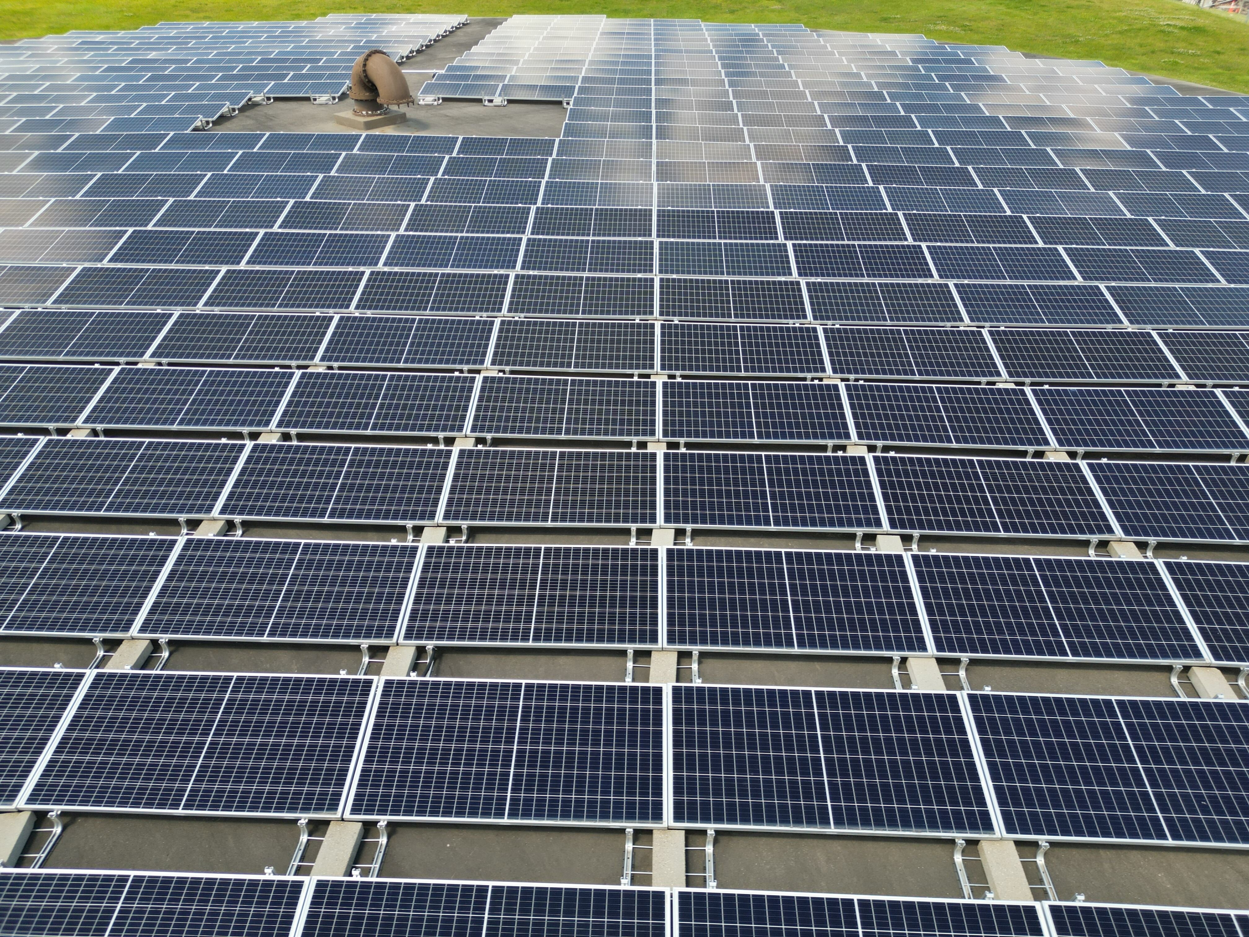 Installazione Pannelli Fotovoltaici: Soluzioni per il Risparmio Energetico
