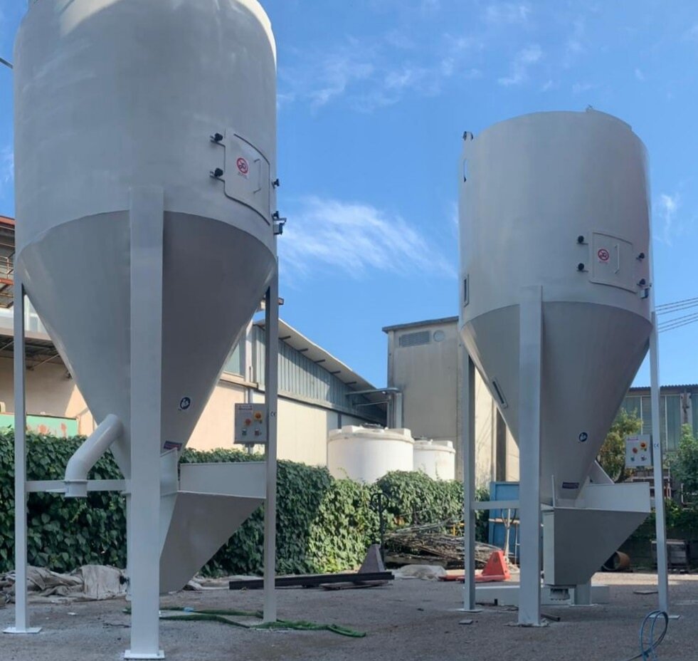 Miscelatori Verticali per Plastiche